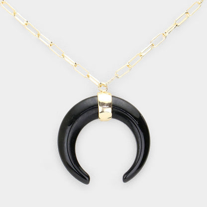 Double Horn Pendant Necklace